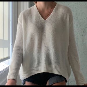 White H&M sweater